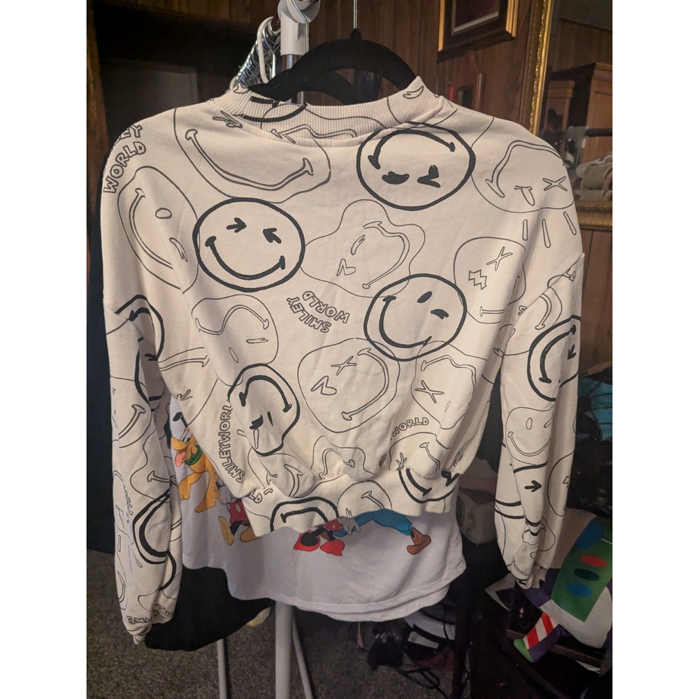 H&M Smiley‎ World Child 12-14 Sweatshirt